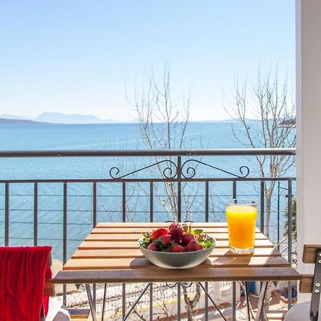 Ligia Waterfront Apartments エクステリア 写真