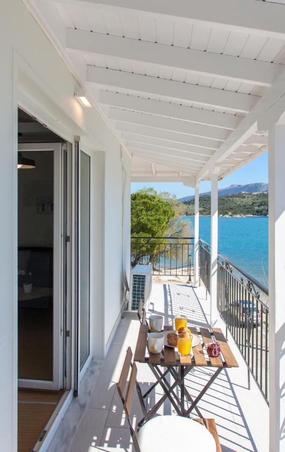 Ligia Waterfront Apartments エクステリア 写真