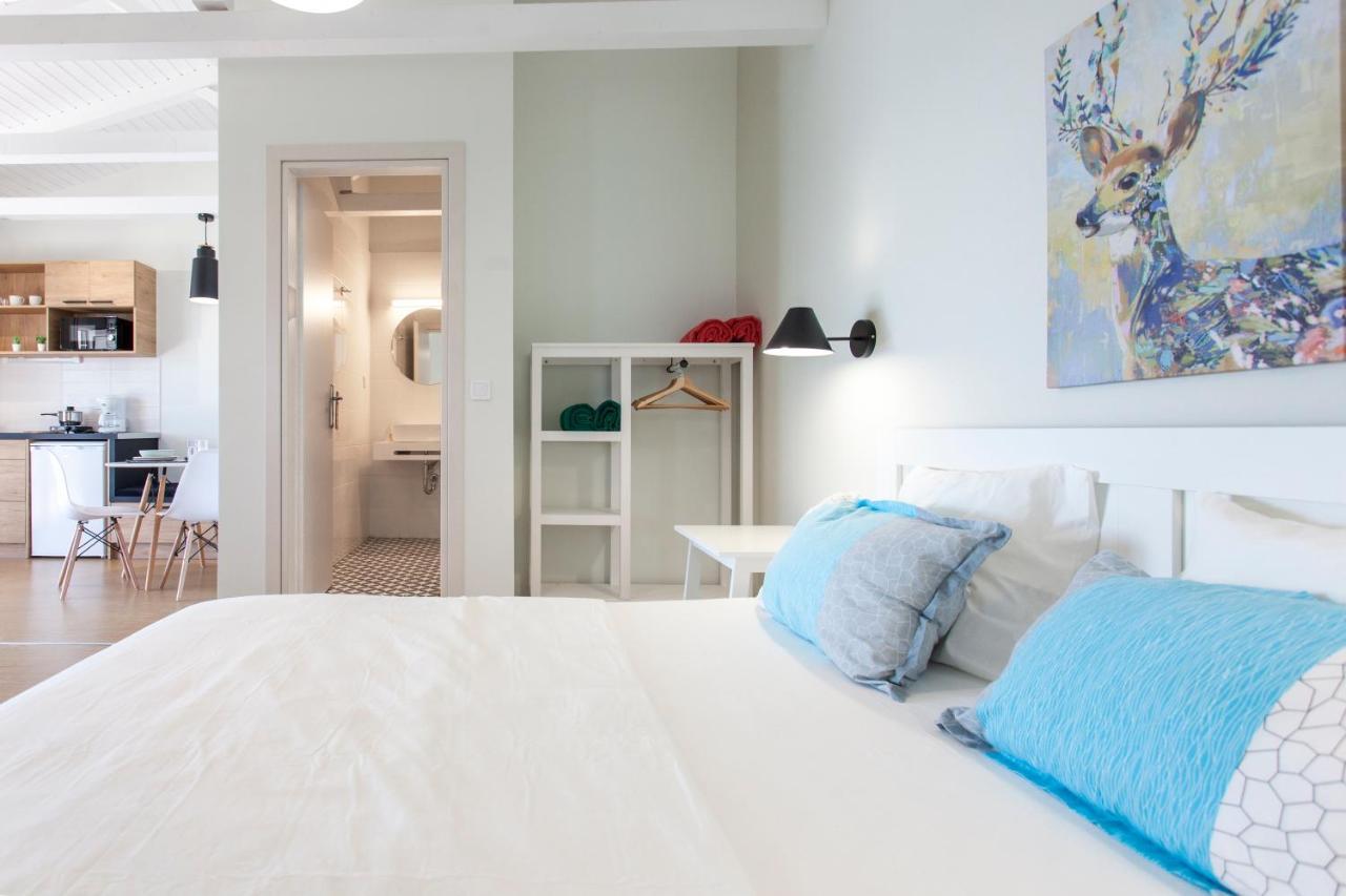 Ligia Waterfront Apartments エクステリア 写真